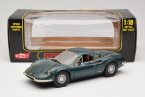 Ferrari 246 GT Dino グリーン Anson 1:18 30359 メタル - 画像 8/8