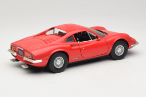 Ferrari Dino 246 GT レッド Anson 1:18 303597 メタル - 画像 3/8