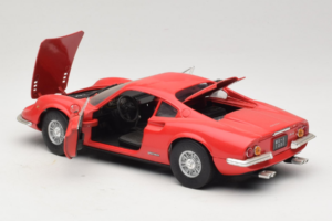 Ferrari Dino 246 GT レッド Anson 1:18 303597 メタル - 画像 5/8