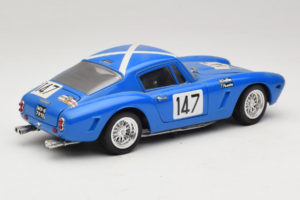 Ferrari 250 GT Berlinette #147 ブルー Jouef Evolution 1:18 3023 メタル - 画像 3/8