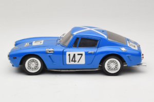 Ferrari 250 GT Berlinette #147 ブルー Jouef Evolution 1:18 3023 メタル - 画像 4/8