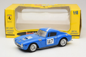 Ferrari 250 GT Berlinette #147 ブルー Jouef Evolution 1:18 3023 メタル - 画像 8/8