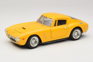 Ferrari 250 GT Berlinetta イエロー Jouef Evolution 1:18 301200 メタル