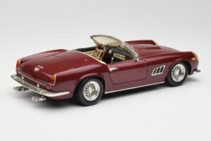 Ferrari 250 GT California レッド Hot Wheels 1:18 3401158 メタル - 画像 3/8