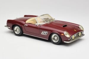 Ferrari 250 GT California レッド Hot Wheels 1:18 3401158 メタル - 画像 6/8