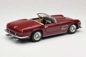Ferrari 250 GT California Spider LWB マルーンレッド Hot Wheels 1:18 25727 メタル - 画像 3/8