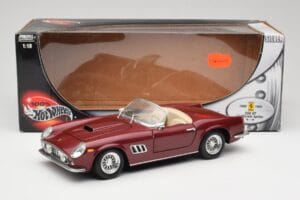 Ferrari 250 GT California Spider LWB マルーンレッド Hot Wheels 1:18 25727 メタル - 画像 8/8