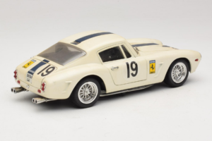 Ferrari 250 GT SWB Berlinette #19 Tour de France Automobile 1961 Eagles Race 1:18 6500 メタル - 画像 3/8