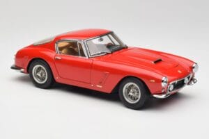 Ferrari 250 GT SWB レッド CMC 1:18 M-046 メタル - 画像 4/6