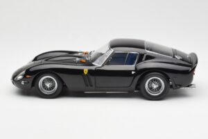 Ferrari 250 GTO ブラック Kyosho 1:18 08431BK メタル - 画像 4/8