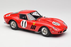 Ferrari 250 GTO #11 J. Surtees / M. Parkes Paris 1000km 1962 CMC 1:18 M-249 メタル - 画像 4/6