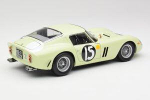 Ferrari 250 GTO #15 S. Moss / I. Ireland Goodwood Tourist Trophy Winner 1962 Kyosho 1:18 08438C メタル - 画像 3/8