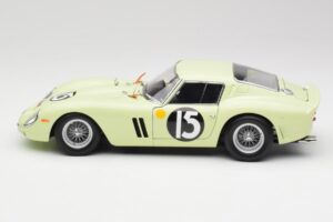 Ferrari 250 GTO #15 S. Moss / I. Ireland Goodwood Tourist Trophy Winner 1962 Kyosho 1:18 08438C メタル - 画像 4/8
