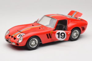 Ferrari 250 GTO #19 レッド ストライプ 1962 Bburago 1:18 3011-P3 メタル - 画像 2/8
