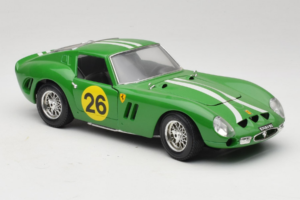 Ferrari 250 GTO #26 グリーン ホワイトストライプ 1962 Bburago 1:18 3011-G3 メタル - 画像 6/8