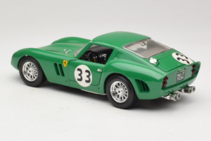 Ferrari 250 GTO #33 グリーン Bburago 1:18 3011-G1 メタル - 画像 7/8