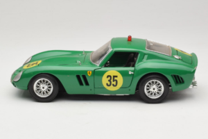 Ferrari 250 GTO #35 グリーン 1962 Bburago 1:18 3011-G2 メタル - 画像 4/8