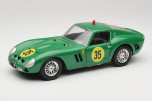 Ferrari 250 GTO #35 グリーン 1962 Bburago 1:18 3011-G2 メタル