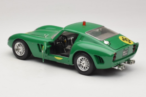 Ferrari 250 GTO #35 グリーン 1962 Bburago 1:18 3011-G2 メタル - 画像 5/8