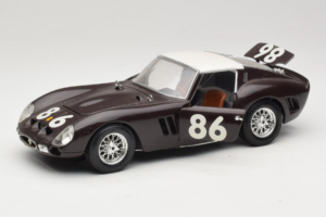 Ferrari 250 GTO #86 ブラック Bburago 1:18 3011-B1 メタル - 画像 2/8
