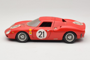 Ferrari 250 LM #21 M. Gregory / J. Rindt 24 Hours of Le Mans 1965 Bburago 1:18 3033-P2 メタル - 画像 4/8