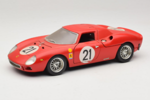 Ferrari 250 LM #21 M. Gregory / J. Rindt 24 Hours of Le Mans 1965 Bburago 1:18 3033-P2 メタル