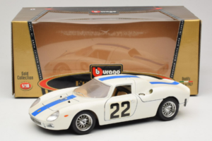 Ferrari 250 LM #22 ホワイト 1965 Bburago 1:18 3333-W1 メタル - 画像 8/8