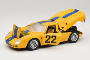 Ferrari 250 LM #22 イエロー 1965 Bburago 1:18 3333-Y1 メタル - 画像 2/8