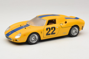 Ferrari 250 LM #22 イエロー 1965 Bburago 1:18 3333-Y1 メタル