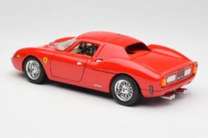 Ferrari 250 Le Mans レッド Bburago 1:18 3033 メタル - 画像 7/8