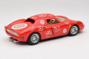 Ferrari 250 LM レッド ホワイト Essen Autographs リミテッドエディション Bburago 1:18 3033-P4 メタル - 画像 3/8