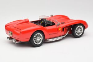 Ferrari 250 Testa Rossa レッド Bburago 1:18 3007 メタル - 画像 3/8