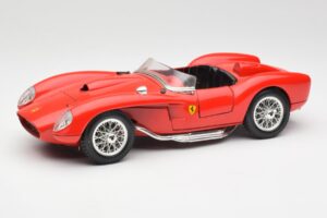 Ferrari 250 Testa Rossa レッド Bburago 1:18 3007 メタル