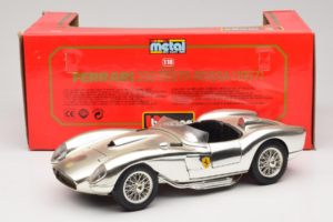 Ferrari 250 Testa Rossa Chrome シルバー Bburago 1:18 3007-C1 メタル - 画像 8/8