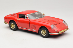 Ferrari 275 GTB/4 レッド ERTL 1:18 7493-P1 メタル - 画像 6/8