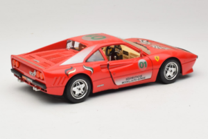 Ferrari 288 GTO #1 レッド 1984 Bburago 1:18 3027-P3 メタル - 画像 3/8