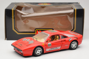 Ferrari 288 GTO #1 レッド 1984 Bburago 1:18 3027-P3 メタル - 画像 8/8