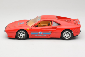 Ferrari 288 GTO PPG Auto Refinish レッド Bburago 1:18 3027-P2 メタル - 画像 4/8
