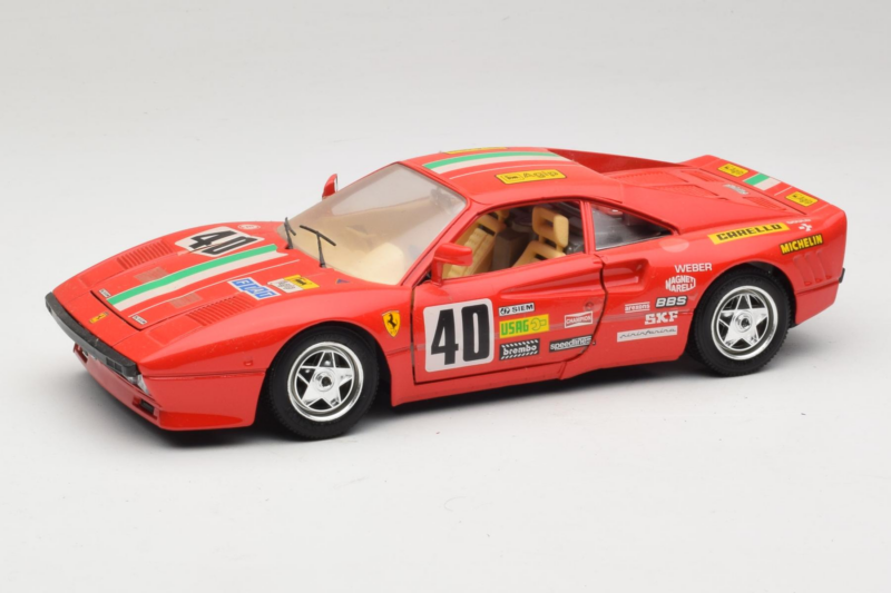 Ferrari 288 GTO Rally #40 レッド 1986 Bburago 1:18 3057-P1 メタル