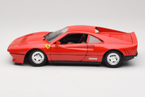 Ferrari 288 GTO レッド Tonka 1:18 1680 メタル - 画像 4/9