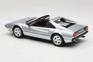 Ferrari 308 GTS シルバー Norev 1:18 187934 メタル - 画像 6/7