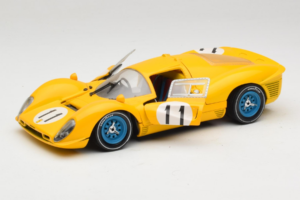 Ferrari 330 P4 #11 イエロー Spa-Francorchamps 1967 Eagles Race 1:18 38007-Y1 メタル - 画像 2/8