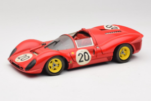 Ferrari 330 P4 #20 レッド 1967 Revell 1:18 48822-P1 メタル