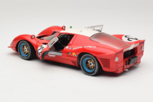 Ferrari 330 P4 #22 Scuderia Filipinetti Poor Condition 1967 Revell 1:18 48825-P1 メタル - 画像 5/8