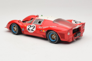 Ferrari 330 P4 #22 Scuderia Filipinetti Poor Condition 1967 Revell 1:18 48825-P1 メタル - 画像 7/8