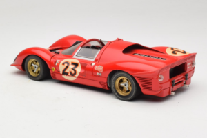 Ferrari 330 P4 #23 L. Bandini / C. Amon 24 Hours of Daytona Winner 1967 Revell 1:18 48833 メタル - 画像 7/8