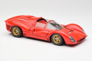 Ferrari 330 P4 レッド 1967 Revell 1:18 48822 メタル - 画像 6/8