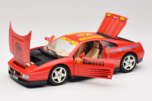 Ferrari 348tb Pirelli レッド Bburago 1:18 3039-P2 メタル - 画像 2/8