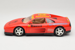 Ferrari 348tb Pirelli レッド Bburago 1:18 3039-P2 メタル - 画像 4/8