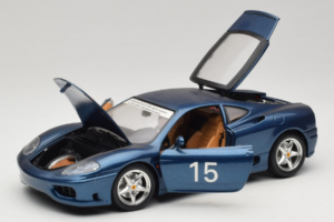 Ferrari 360 Modena #15 リミテッドエディション ブルーメタリック Bburago 1:18 3358-F1 メタル - 画像 2/8